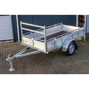 Twins Trailers aanhangwagen 257x132 (lxb bak), 750kg bruto (550 netto), laadvloerhoogte 54cm, aluminium borden met railing, banden 13", enkelas