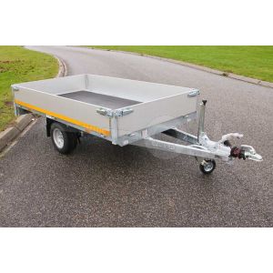 Enkelas Eduard plateauwagen afmeting 260x150cm met 40cm borden, bruto laadvermogen 1350kg en laadvloerhoogte 63cm