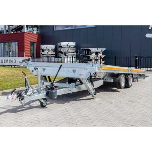 Vooraanzicht Eduard kantelbare autotransporter 406x220cm GVW 3000kg laadvloerhoogte 63cm 4022-4-AOB10-300-J-63 voorzien van hydraulische uitzetsteunen