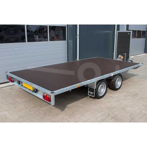 Eduard multitransporter 3518-4-PMV-270-72, Lxb 356x180cm, Bruto 2700kg (2131kg netto), Lvh 72cm, Vlak zonder borden, Tandemas geremd, Banden 195/65R14, Met oprijplaten en lier.