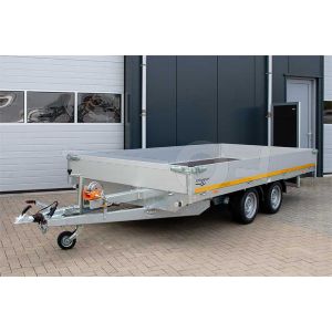 Voorzijde Eduard multitransporter 406x200cm 2000kg laadvloerhoogte 63cm met kabellier op liersteun