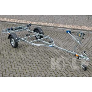 Sportboottrailer serie 650-50 500x160 (lxb), bruto 650kg (460kg netto), met glijplanken pakket (ook voor schroefas), banden 13", enkelas