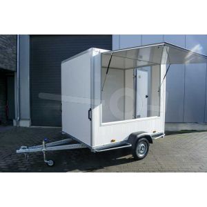 Powertrailer verkoopwagen VKWnr3 casco, 307x150x200cm (lxbxh), bruto 750 kg, wanden wit glad plywood, 1 deur achter, grote verkoopklep zijkant, enkelas