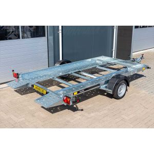 Martz kantelbare autotransporter Tieflader 350 1500, Bakmaat 353x183cm, Bruto 1500kg (1128kg netto), Open laadvloer met rijbanen, Lvh 41cm, Oprijhoek circa 10°, Enkelas geremd, Banden 195/50R13