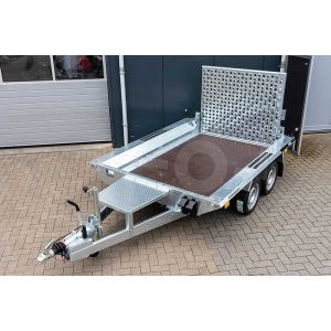 Martz machinetransporter Bau 3 350 S 2.7T,  350x160cm (lxb laadbak), bruto 2700kg (2031kg netto), 25cm stalen borden, banden 13", tandemas