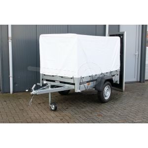 Martz aanhangwagen Basic 200 met een huif van 110cm , 201x106, bruto 750kg(637 netto), stalen borden 30cm, banden 13", enkelas ongeremd.