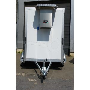 Koelwagen Power Trailer met standaard koelaggregaat, 240x150x200(lxbxh), bruto 750kg (ca.175kg netto), 80mm panelen, 1 deur achter, vloerhoogte 54cm, 13" banden, enkelas ongeremd