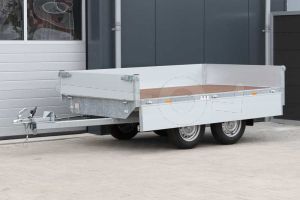 Eduard tandemas plateauwagen afmeting 260x150cm met 40cm borden, bruto laadvermogen 750kg ongeremd, laadvloerhoogte 72cm