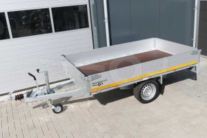 Enkelas Eduard plateauwagen afmeting 260x150cm met 30cm borden, laadvloerhoogte 63cm en bruto laadvermogen 1350kg