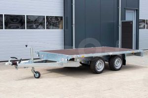 Vlakke Eduard plateauwagen zonder borden 3520-4-PV-350-63, afmeting 356x200cm, bruto laadvermogen 3500kg, laadvloerhoogte 63cm, geremde tandemasser, banden 195/50R13