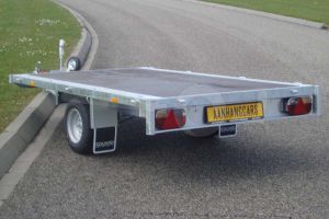 Eduard enkelas multitransporter zonder borden 330x180cm 1350kg lvh 63cm