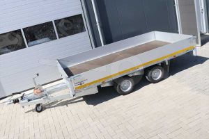 Eduard tandemas multitransporter 330x180cm 3000kg laadvloerhoogte 56cm
