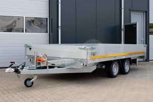 Eduard multitransporter 3518-4-PMB30-350-63, Lxb 356x180cm, Bruto 3500kg (2844kg netto), Lvh 63cm, Alu borden 30cm, Tandemas geremd, Banden 195/50R13, Met oprijplaten en lier.