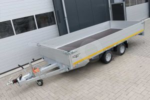 Eduard multitransporter met 40cm borden 406x180cm bruto gewicht 2700kg laadvloerhoogte 56cm