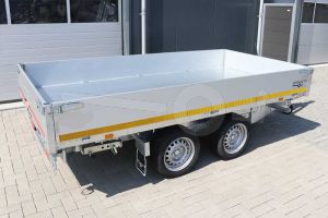 3-zijdige Eduard kipper, afmeting 310x160cm, 40cm aluminium borden, bruto laadvermogen 2700kg, laadvloerhoogte 63cm, handmatige bediening