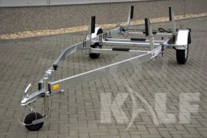 Kalf stallingstrailer Stall 1350 met spatborden 600x200 cm 1350 kg
