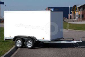 Power Trailer ongeremde tandemas gesloten aanhangwagen, afmeting 225x150x150cm, bruto laadvermogen 750kg