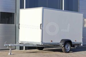 Power Trailer enkelas gesloten aanhangwagen, afmeting 225x125x150cm, bruto laadvermogen 750kg ongeremd