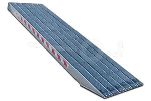 Aluminium oprijplaat Metalmec M120S/6/45 met rubber loopvlak 450x72cm draagvermogen 5744kg