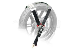 Steadystand Tyrefix motorspanband over het achterwiel van een motor.