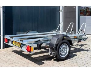 Humbaur motortrailer serie 4000 HM 752113, Lxb 206x136cm, Bruto 750kg (575kg netto), Lvh 52cm, Oprijhoek 15&deg;, Enkelas ongeremd, Banden 145/80R13