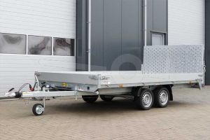 Humbaur MTKA 420x218 cm kantelbare multitransporter met oprijkep bruto laadvermogen 3500 kg