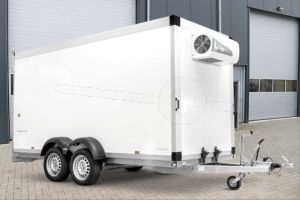 Humbaur vriesaanhangwagen TK 254218-24PF80 met 80mm ge&iuml;soleerde wanden en Govi 2000 P koelaggregaat