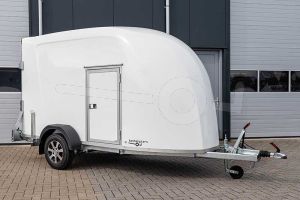 Gesloten motortrailer geremde enkelasser Blyss NIKI