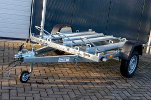 Martz GP3 kantelbare motortrailer voor &eacute;&eacute;n tot drie motoren