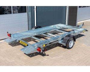 Autotransporter kantelbaar Martz Tieflader 350 1800, Bakmaat 353x183cm, Bruto 1800kg (1427kg netto), Open laadvloer, Lvh 41cm, Oprijhoek circa 10&deg;, Enkelas geremd, Banden 195/50R13