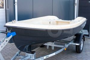 Polyester boot IZI-Line 360 ivoor / zwartgrijs