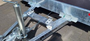 Graafbaksteun voor Vlemmix machinetransporters