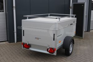 Humbaur aluminium bagagewagen (lxbxh) 205x110x68cm, type HA 102111-5 met deksel en reling, Bruto 1000kg (789kg netto), Aluminium wanden 50cm, Enkelas geremd, Banden 155/80R13