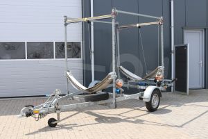 Kalf trailer geschikt voor zowel boot, kayak of Laser