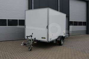 Unsinn hydraulisch zakbare gesloten aanhangwagen 315x177x194cm (lxbxh), UKA 311719-18-13 , Bruto 1800kg (1210kg netto), Wanden Polyester/ stalen sandwich panelen, Opgaande achterklep, Banden 195/50R13, Enkelas geremd