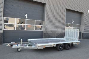 Vlemmix Machinetransporter, 400x150cm (lxb laadbak), bruto 2700kg (2000kg netto), banden 195/50R13, tandemas.