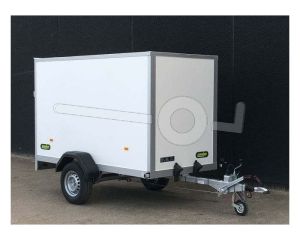 Gesloten aanhangwagen 255x128x153cm (lxbxh), WEB K 251215-13-13, Bruto 1300kg (935kg netto), Witte Plywood-panelen met PP toplaag, Vloerhoogte 55cm, Banden 165 R13, Enkelas geremd.