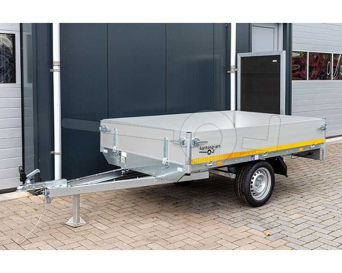 Ongeremde enkelasser Eduard plateauwagen 250x145cm met een bruto laadvermogen van 750kg en een laadvloerhoogte van 63cm