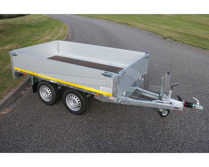 Eduard plateauwagen afmeting 260x150cm met 40cm borden, bruto laadvermogen 2000kg, laadvloerhoogte 72cm