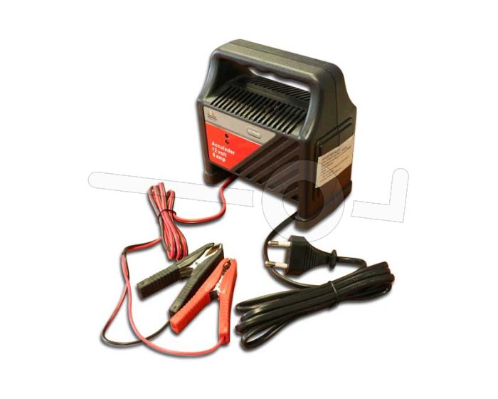Acculader 12 volt 6 ampère met overspanningsbeveiliging.