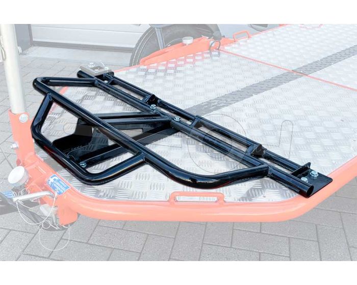 Beugel t.b.v. MP3 met adapter voor de lier voor Cochet motortrailer Uno (wordt ongemonteerd geleverd)