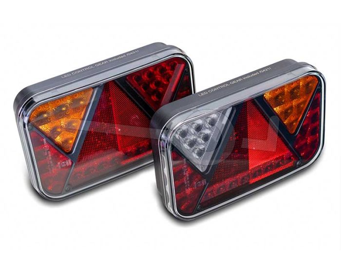 Optioneel Fristom LED achterlichten canbusproof op aanhanger in plaats van standaard achterlichten